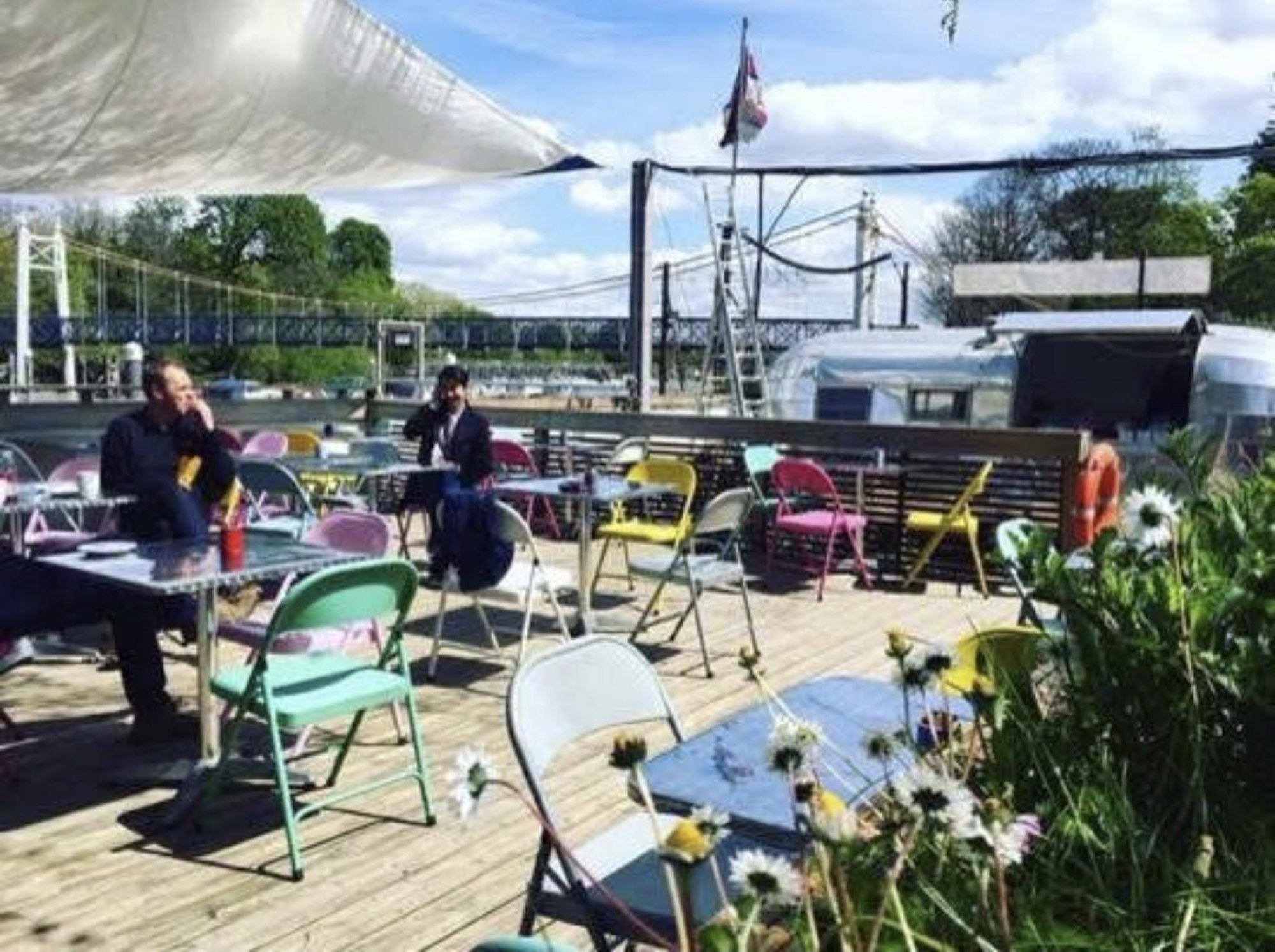 The Flying Cloud Cafe decking terrace by Teddington Lock